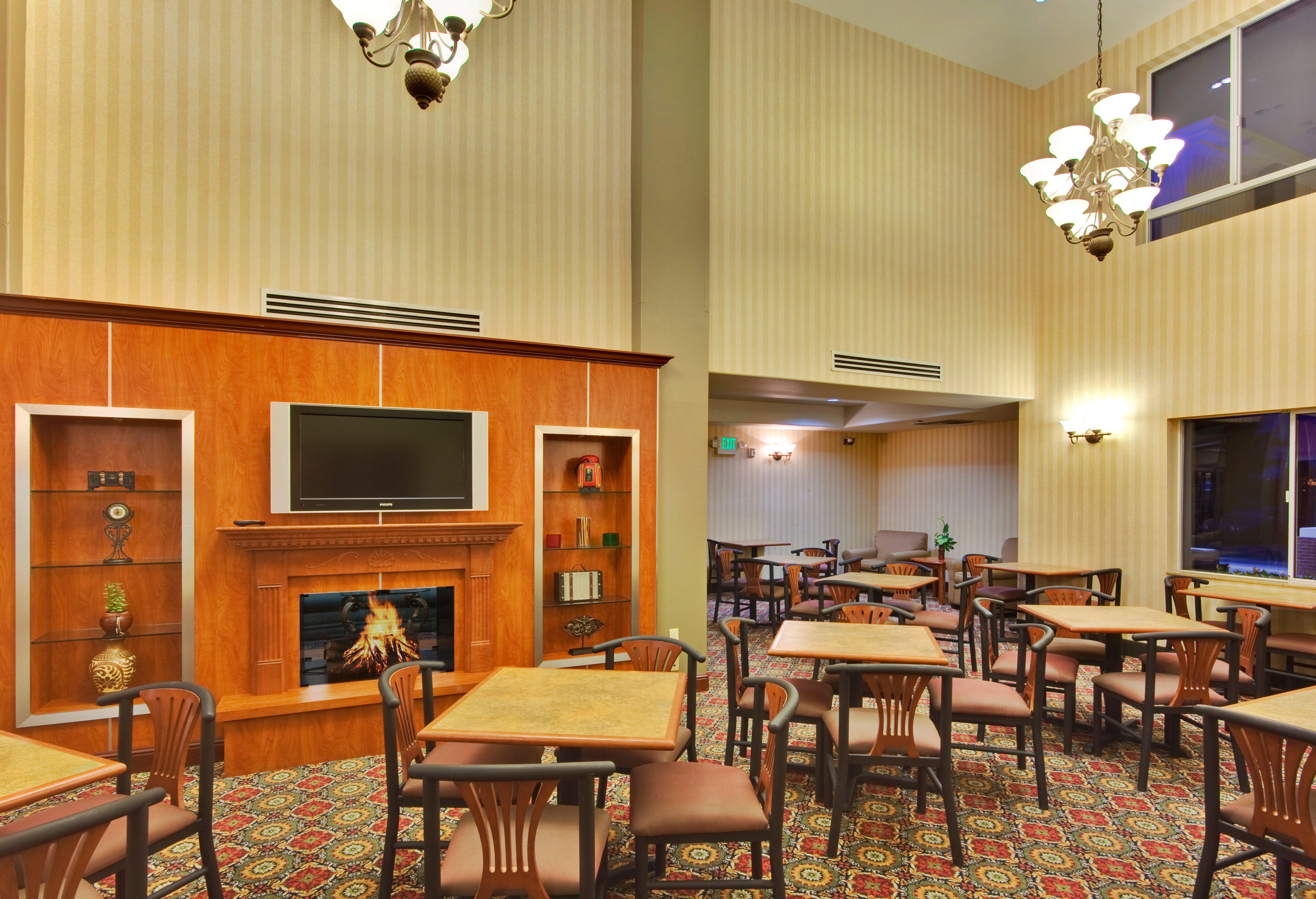 Holiday Inn Express Hotel & Suites Ontario Airport-Mills Mall By Ihg Rancho Cucamonga Bagian luar foto